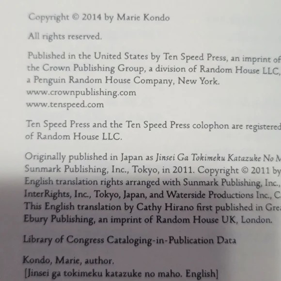 The Life - Changing  Magic of Tiding Up by Marie Kondo - Picture 9 of 9